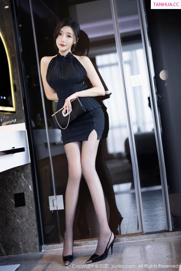 王馨瑶  [XiuRen]高清写真图 2023.06.09 No.6891 王馨瑶yanni 时尚美腿第7张图片